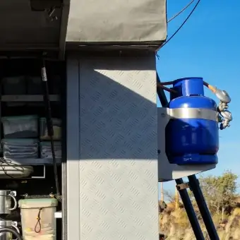 Gasversorgung Anschlüsse und Gasflaschen Propangas Versorgung für den Campingausflug