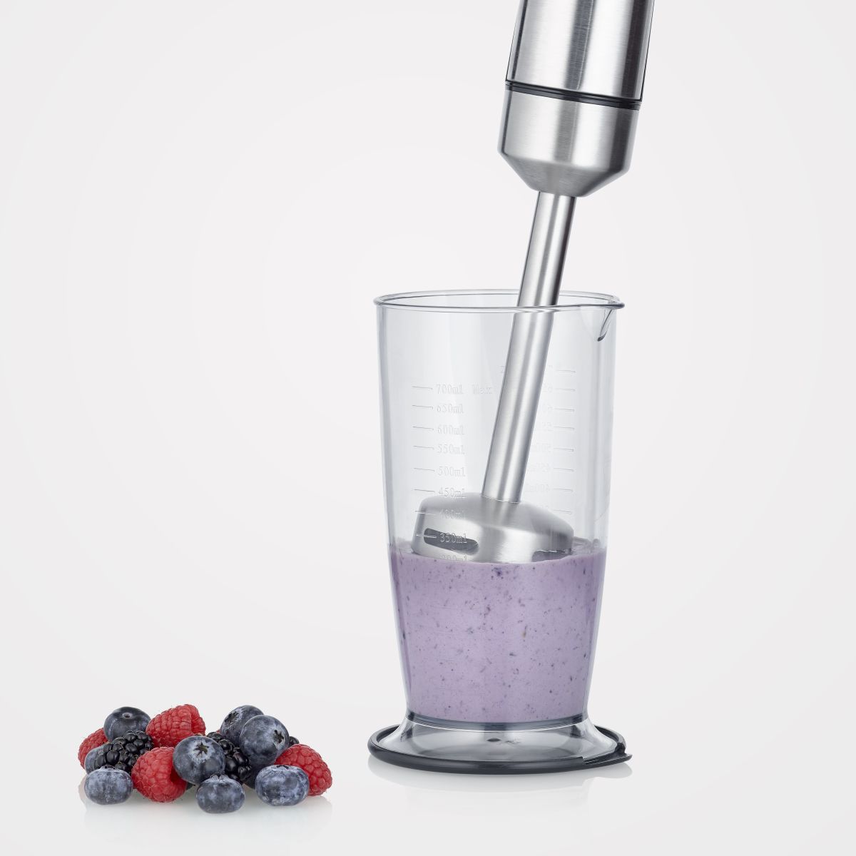 Severin Stabmixer Anwendung Beeren mixen