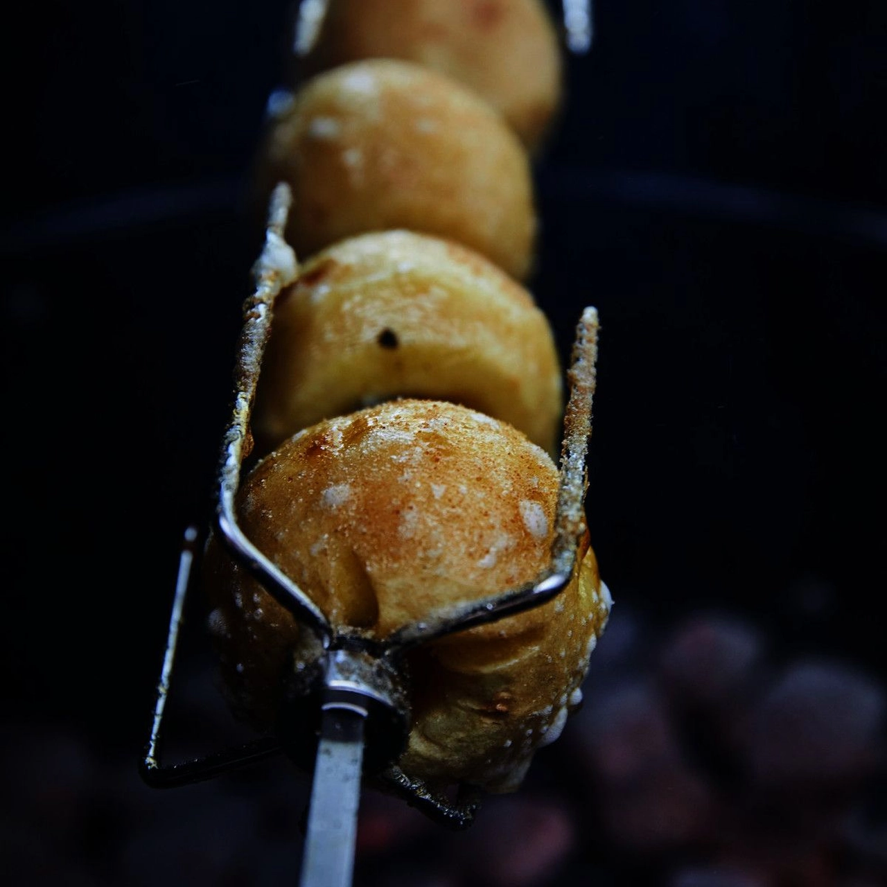Zwiebeln auf dem Spieß