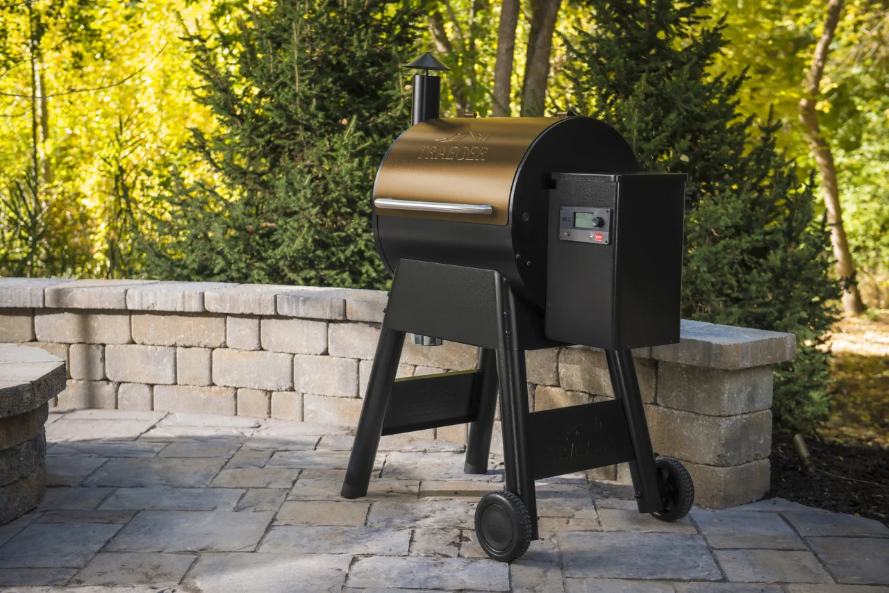 Traeger PRO D2 575 Bronze Pelletgrill Smoker 0634868929069 RTNTFB57GZEC 818102-1