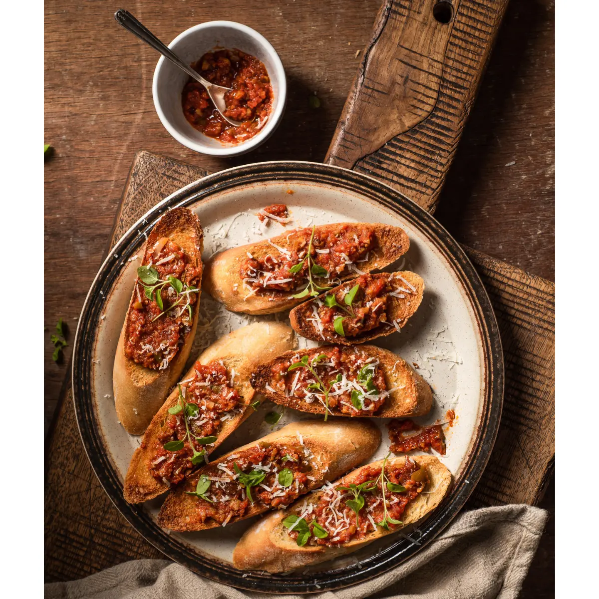 Crostini vom Grill mit Ruccola & Schinken