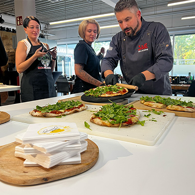 Mittagessen, Erwachsener, Weiblich, Person, Frau