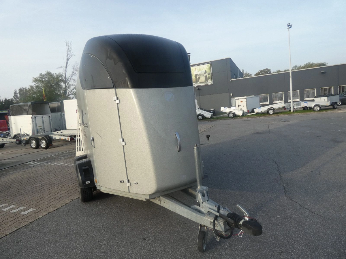 Bücker Trailer Careliner M Careliner M, Poly u. Sattelkammer